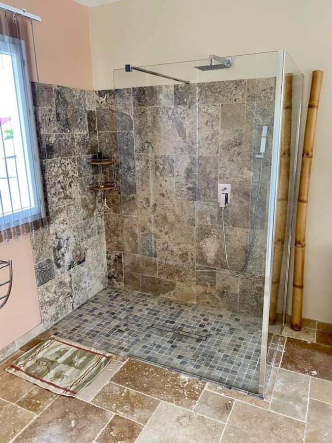 Villa Belle Vue, Chambre Bambous サン・ピエール エクステリア 写真